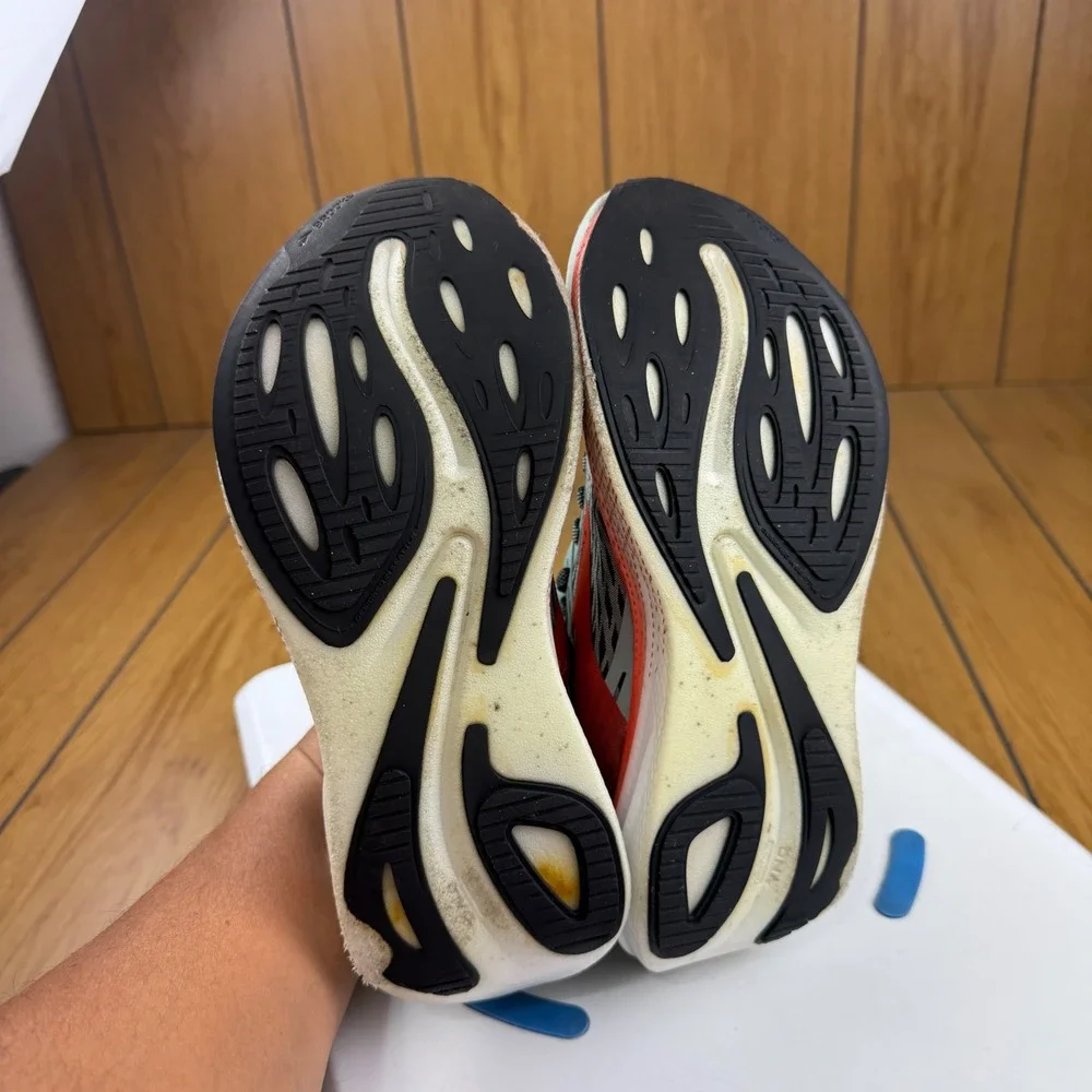 Brooks hyperion max